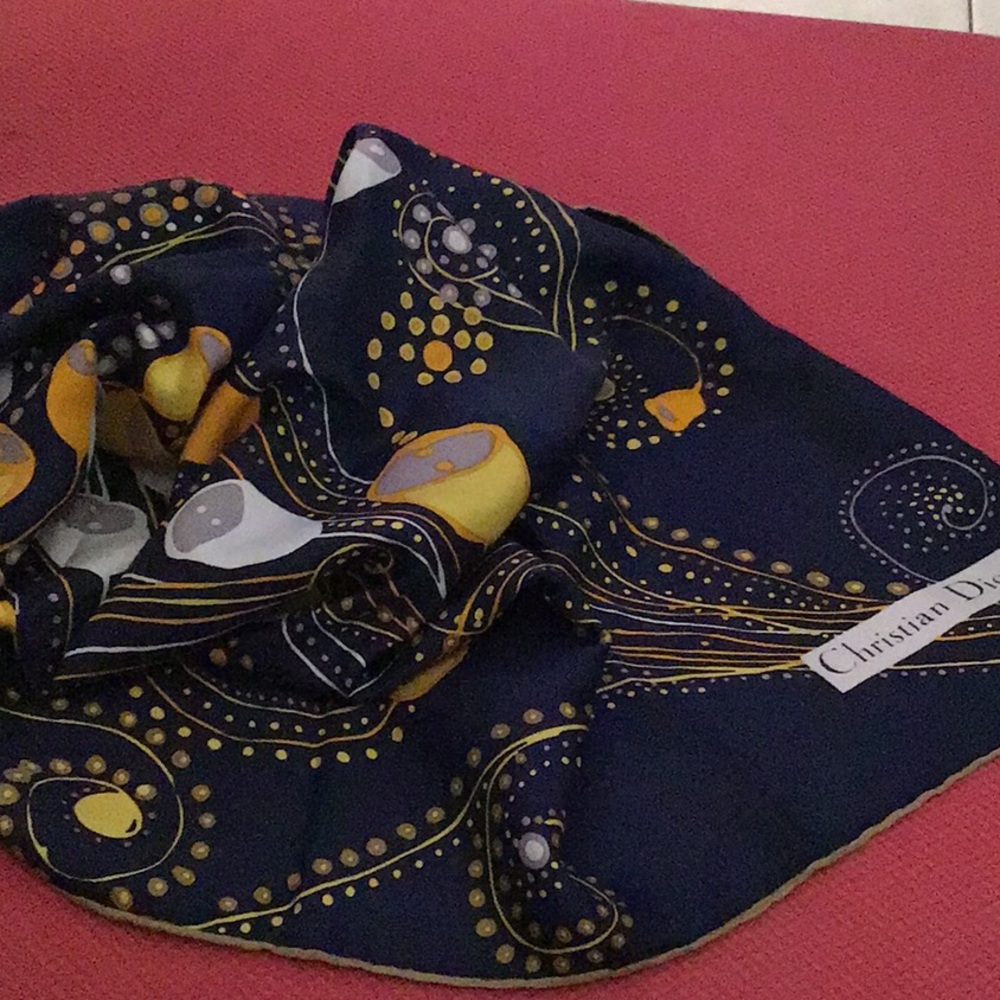 Christian Dior Authentic silk scarf